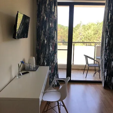 Проживание в семье Casa Angela *