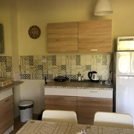 Проживание в семье Casa Angela Приморско